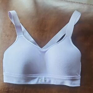 Under Armour Fitted Sports Bra Small